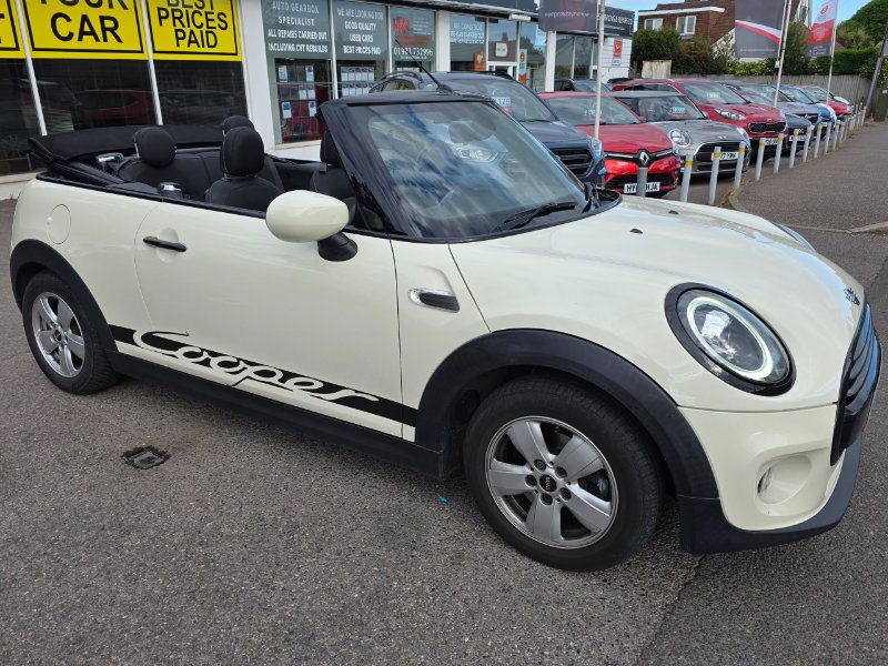 2020 Mini Convertible